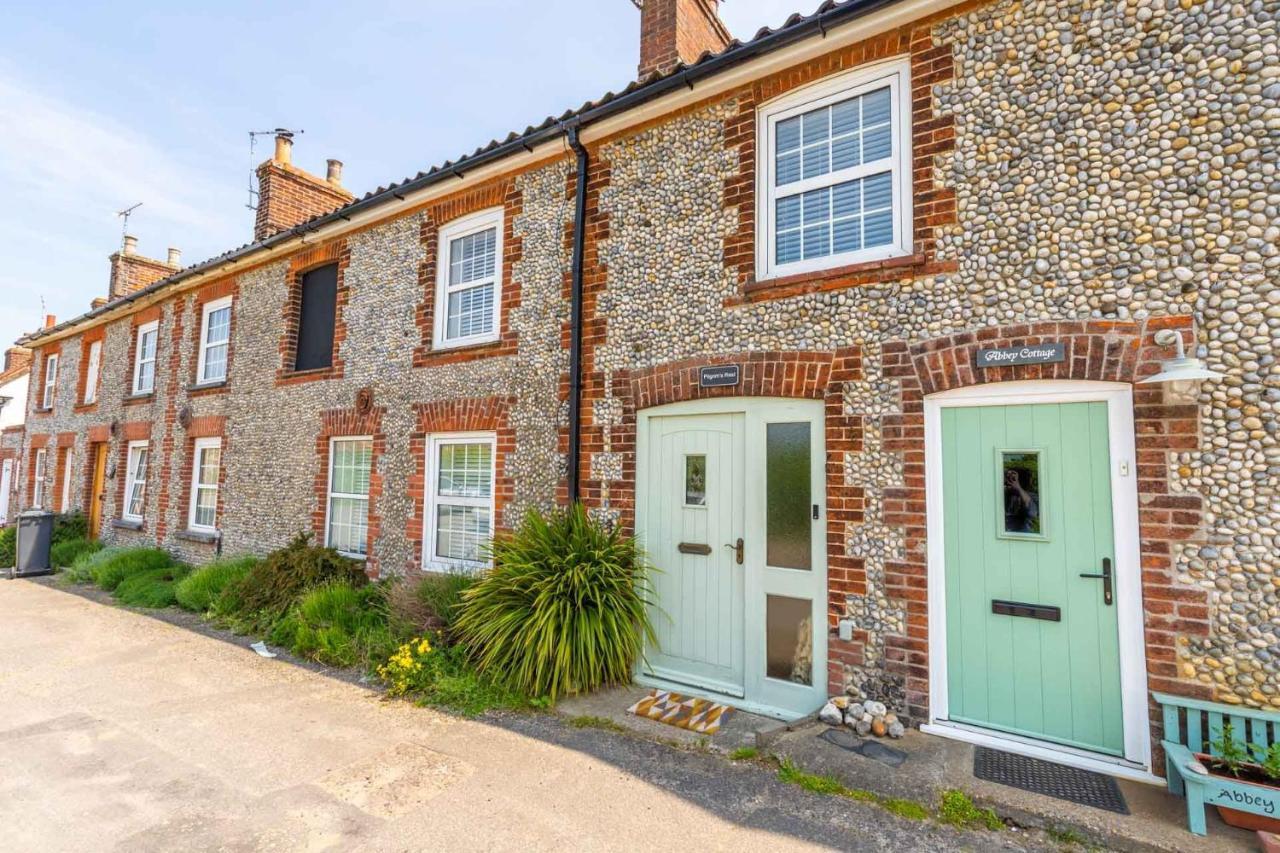 Host & Stay - Pilgrims Rest Bacton  Exterior photo